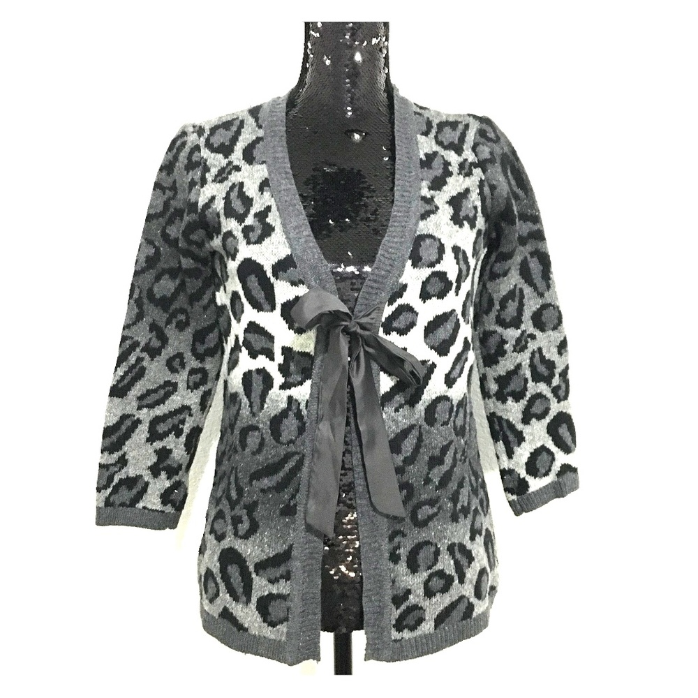 Dana Buchman gray leopard print shawl cardigan